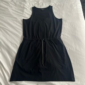 Athleta Black expedition dress NWOT size 2